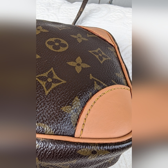Louis Vuitton Danube‎ Monogram - Picture 5 of 16